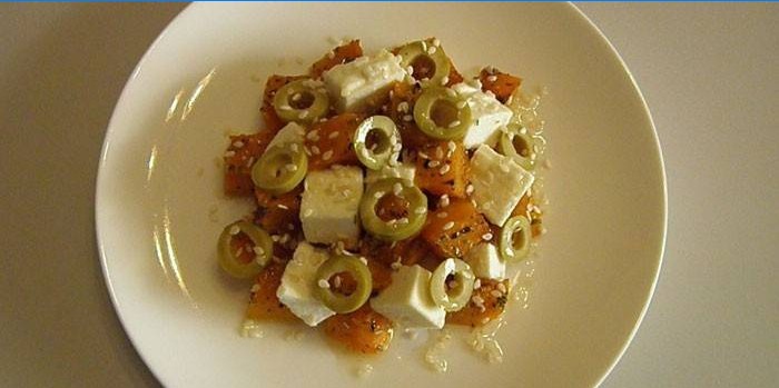 Brynza, Olives a Baked Pumpkin Salad