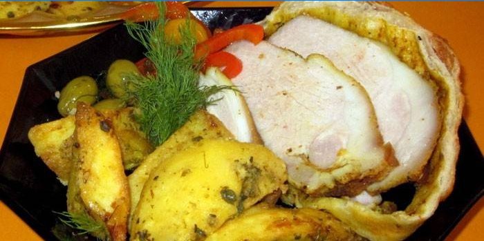 Bravčové mäso zapečené v listovom pečive