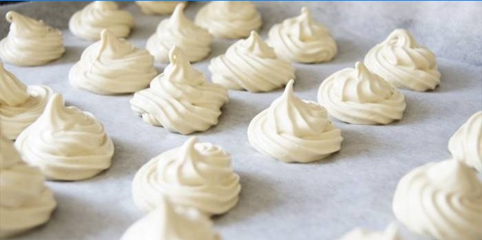 Dorty Meringue