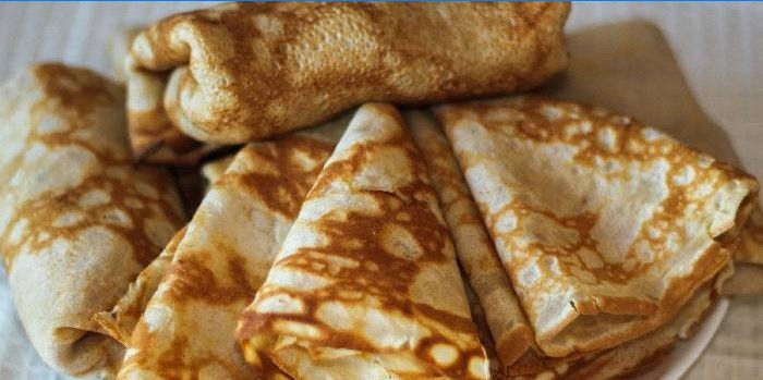 Tenké palacinky s medovou múkou