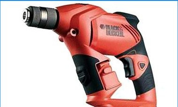 Rázová vŕtačka Black & Decker KR 70 LDT