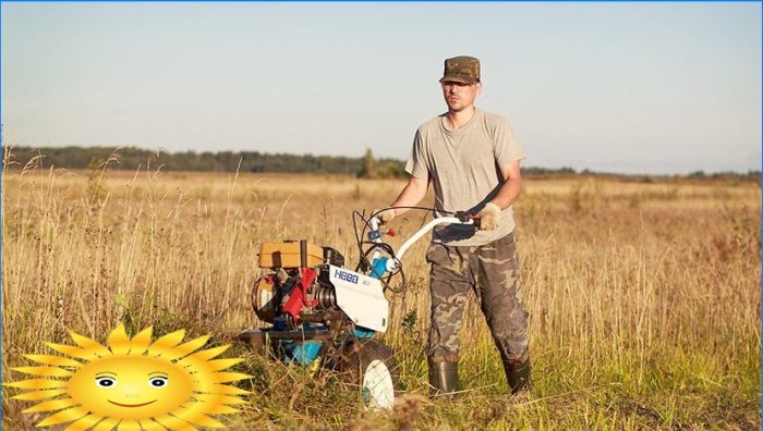 Ako si vybrať chodiaci traktor a príslušenstvo k nemu