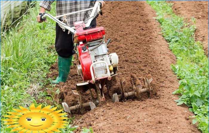 Ako si vybrať chodiaci traktor a príslušenstvo k nemu