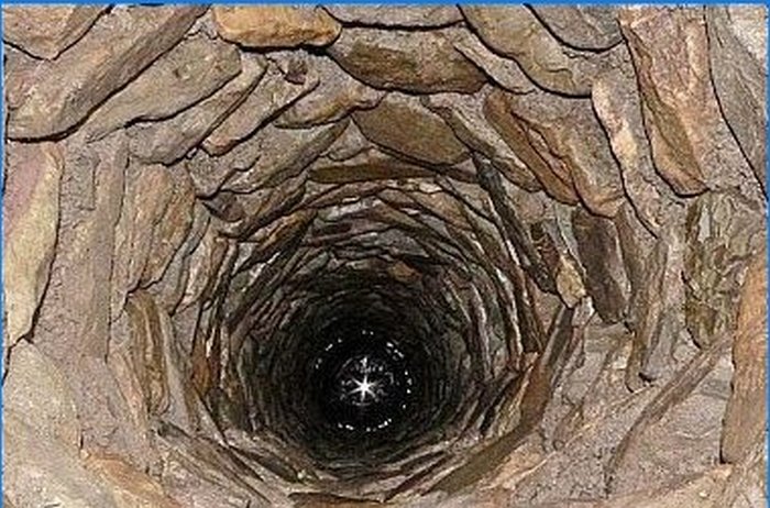 Dobre vyrobené z kameňa