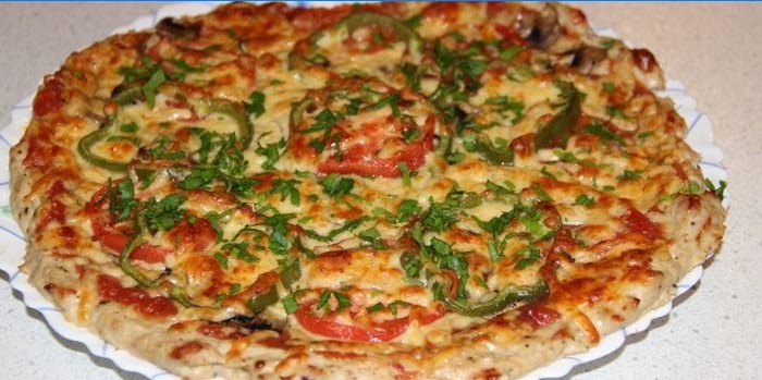 Pizza bez cesta na mleté ​​kurča