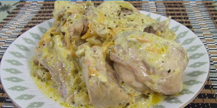 Králičie mäso v kyslej smotane