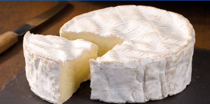 Syr Camembert