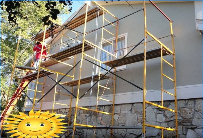 Lešenie na výstavbu súkromného domu