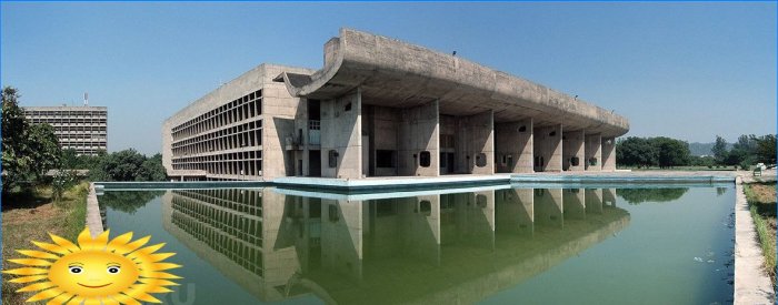 Zhromaždenie budovy, Chandigarh, India