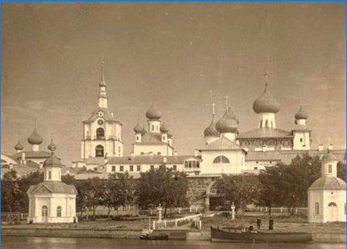 Solovecký kláštor - hlavný chrám ruského severu a slávne väzenie