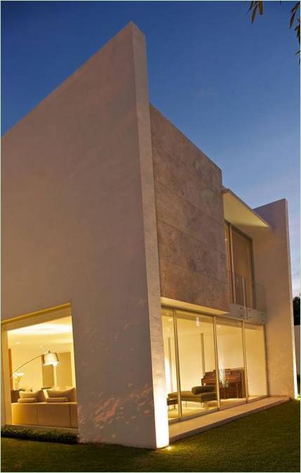 osvetlenie-casa-natalia-by-agraz-arquitectos