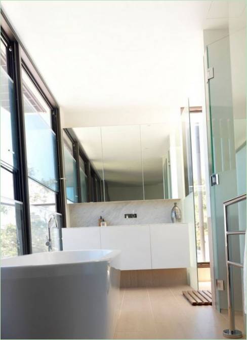 Kúpeľňa luxusnej rezidencie v Austrálii