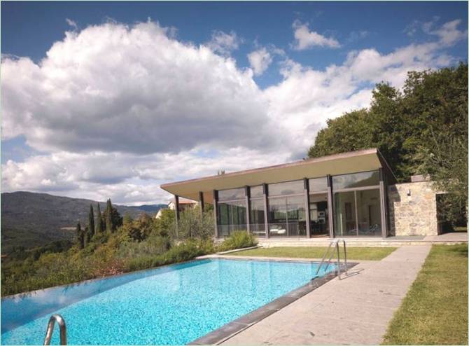 Fioravanti Poolhouse, samostatne stojaci dom s pôvodným dizajnom