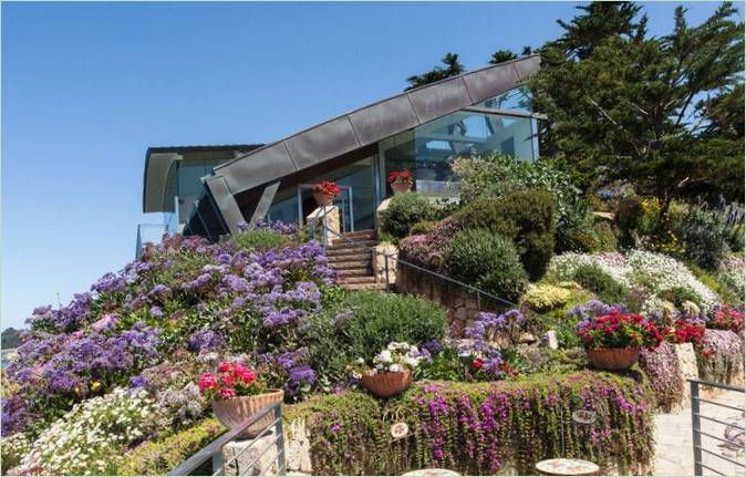 Luxusná rezidencia Carmel Highlands na pobreží