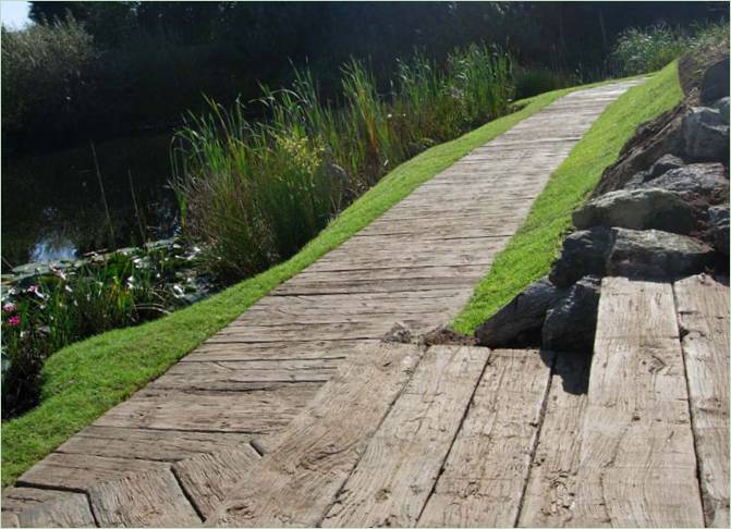 Záhradné úpravy vlastnými rukami: ECO decking