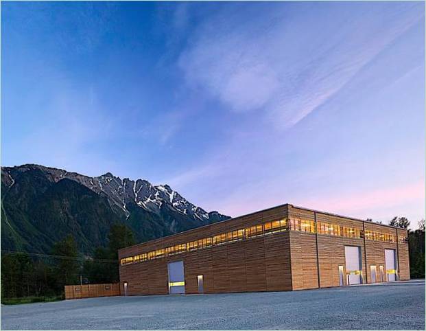Súčasná kanadská architektúra. Továreň na pasívne domy BC