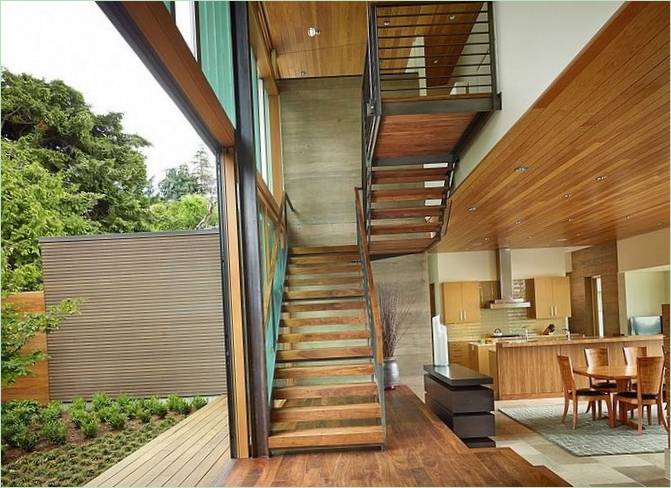 Courtyard House Residence pri jazere Washington, Seattle (USA)