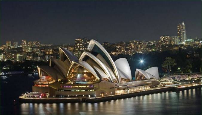 Opera v Sydney