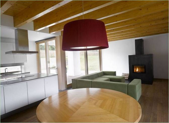 alluring-family-house-in-klokocna-by-studio-pha